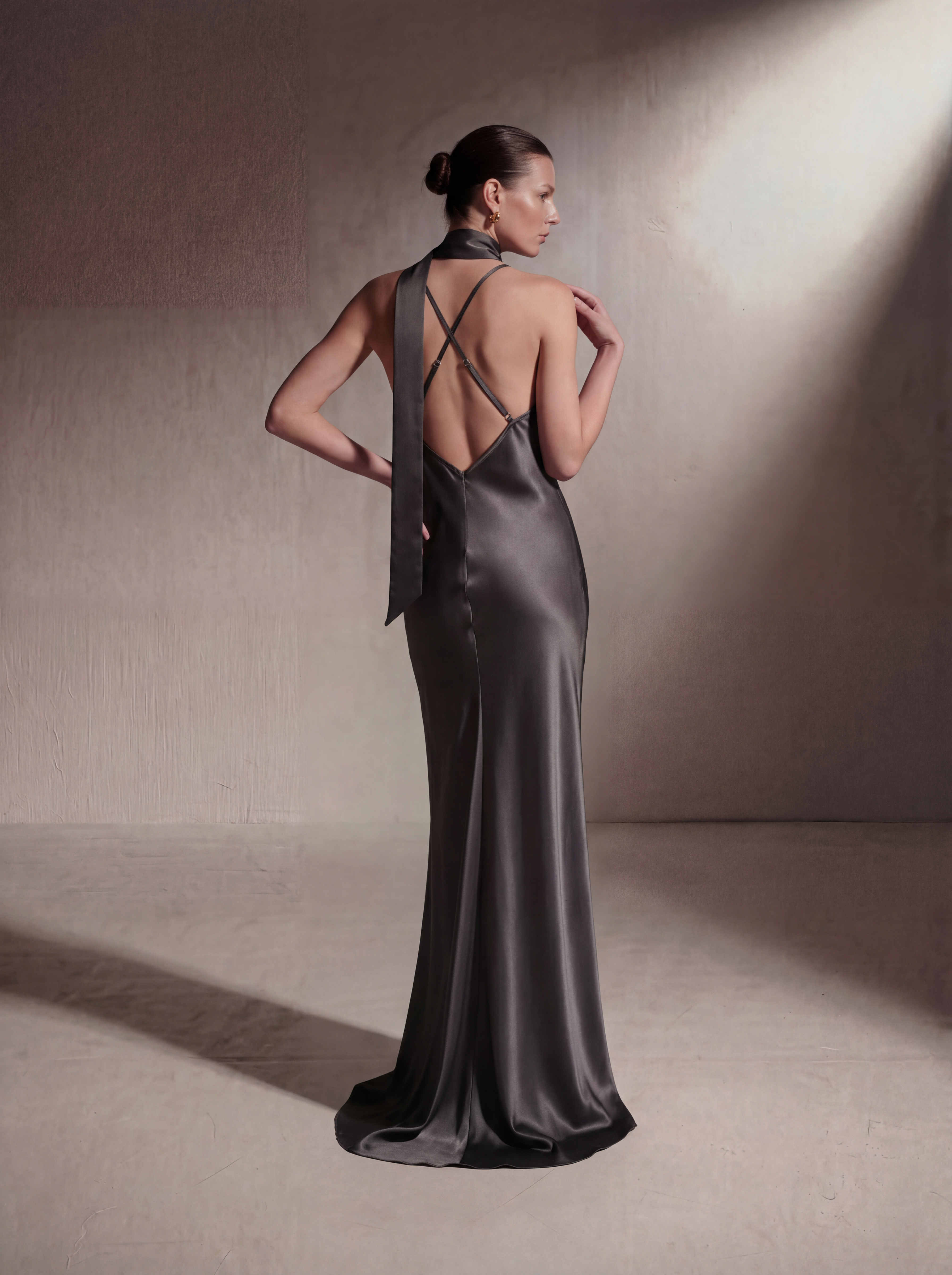 Vestido sesgado lencero