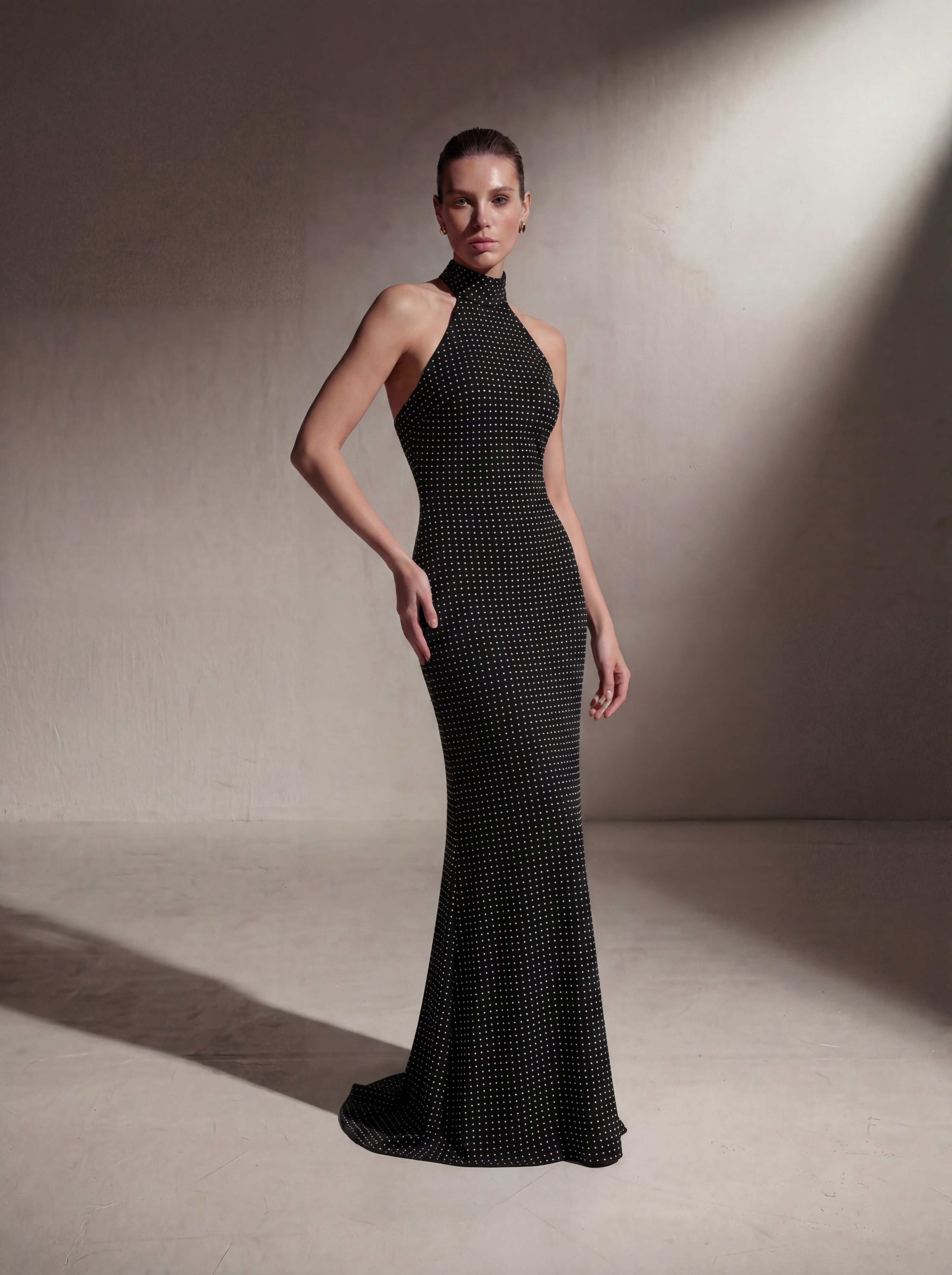 Vestido con cuello halter